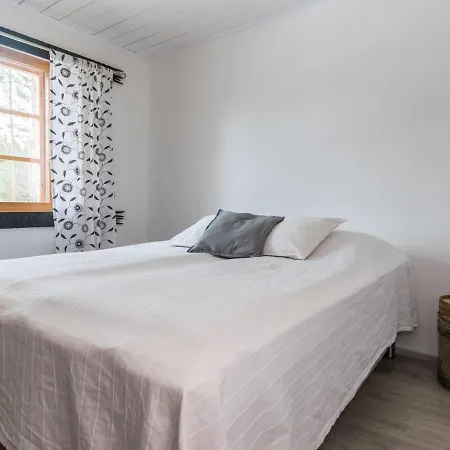 בית נופש Juurakkopirtti By Interhome קאורו
