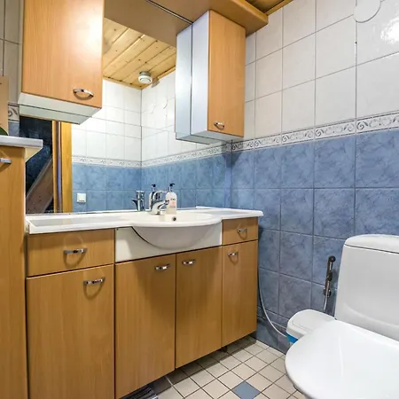 בית נופש Juurakkopirtti By Interhome *