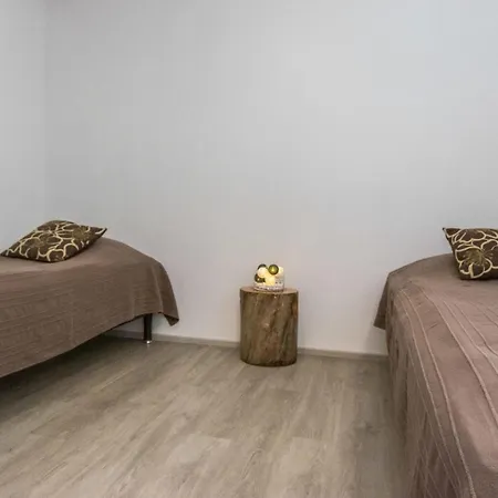 Juurakkopirtti By Interhome בית נופש *