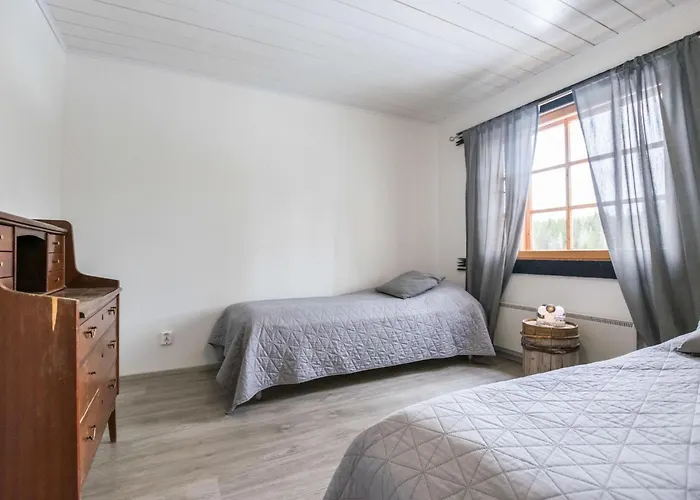 度假居 Juurakkopirtti By Interhome